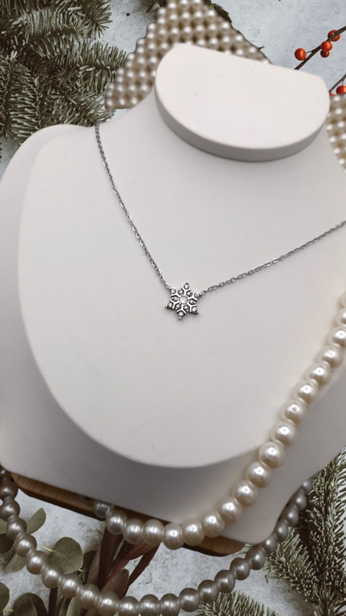 A014 Collana fiocco di Neve