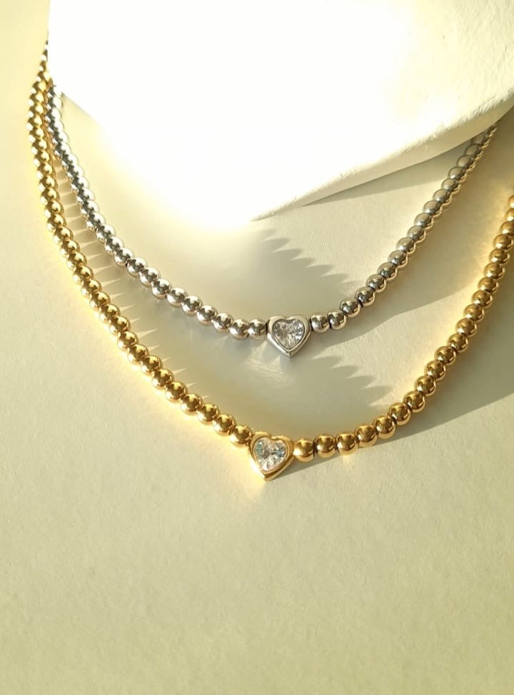 A006 Collana a pallini e cuore ♥️
