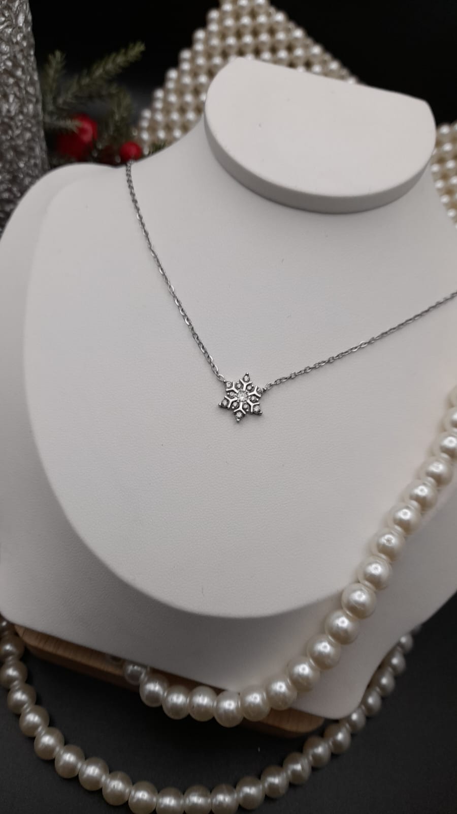 A014 Collana fiocco di Neve
